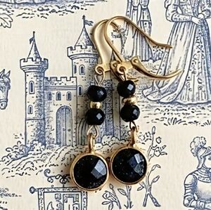 3.4 Genuine Dark Blue Sapphire And Sapphire Beads In Drop Down Earrings